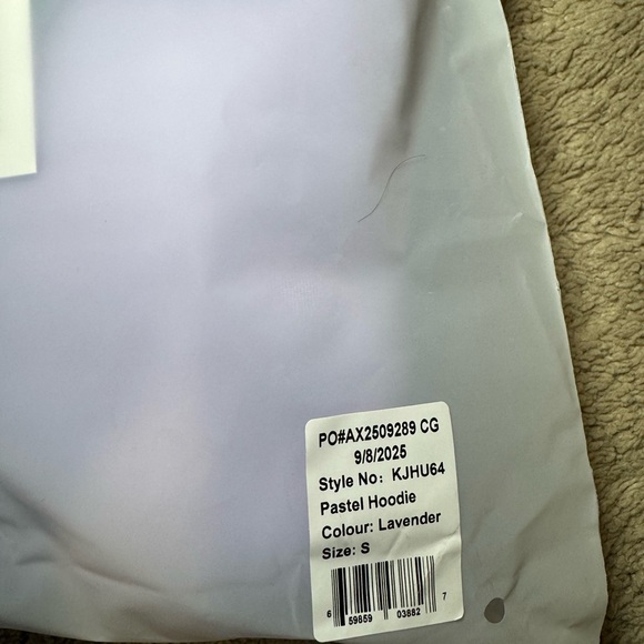 Comfrt Lavender Hoodie - Picture 4 of 4